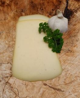 Käse mit Knoblauch